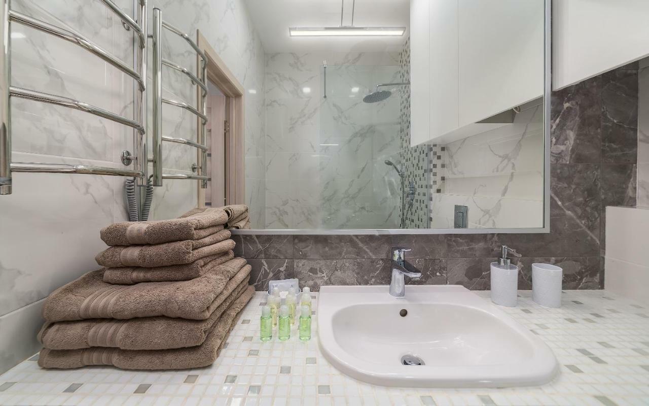 Apartments In Arcadia With Sea View Odesa Exterior photo