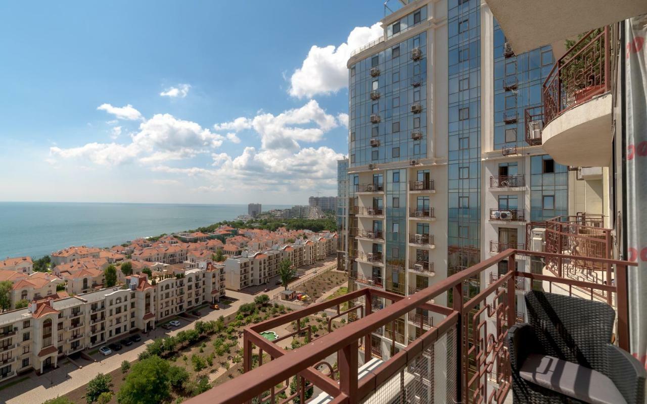 Apartments In Arcadia With Sea View Odesa Exterior photo