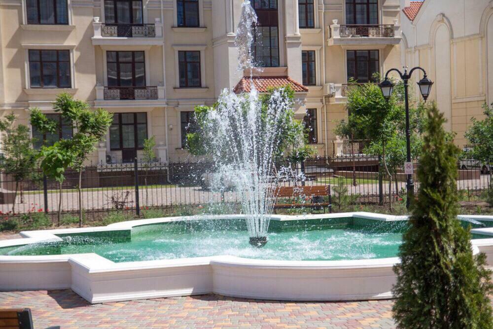 Apartments In Arcadia With Sea View Odesa Exterior photo